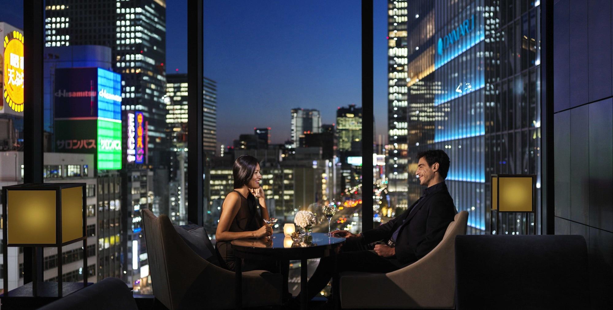 Oakwood Premier Tokyo Hotel Buitenkant foto The View